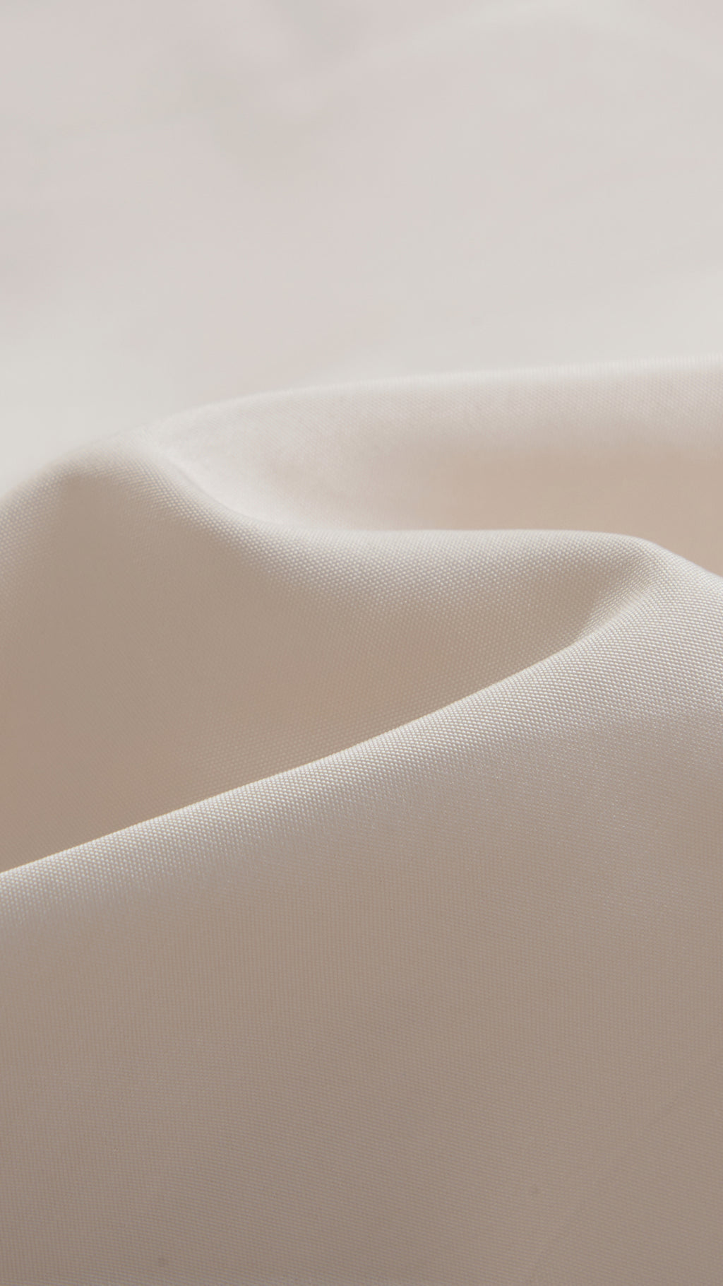 Cappotto corto in pelliccia sintetica a frange con cintura