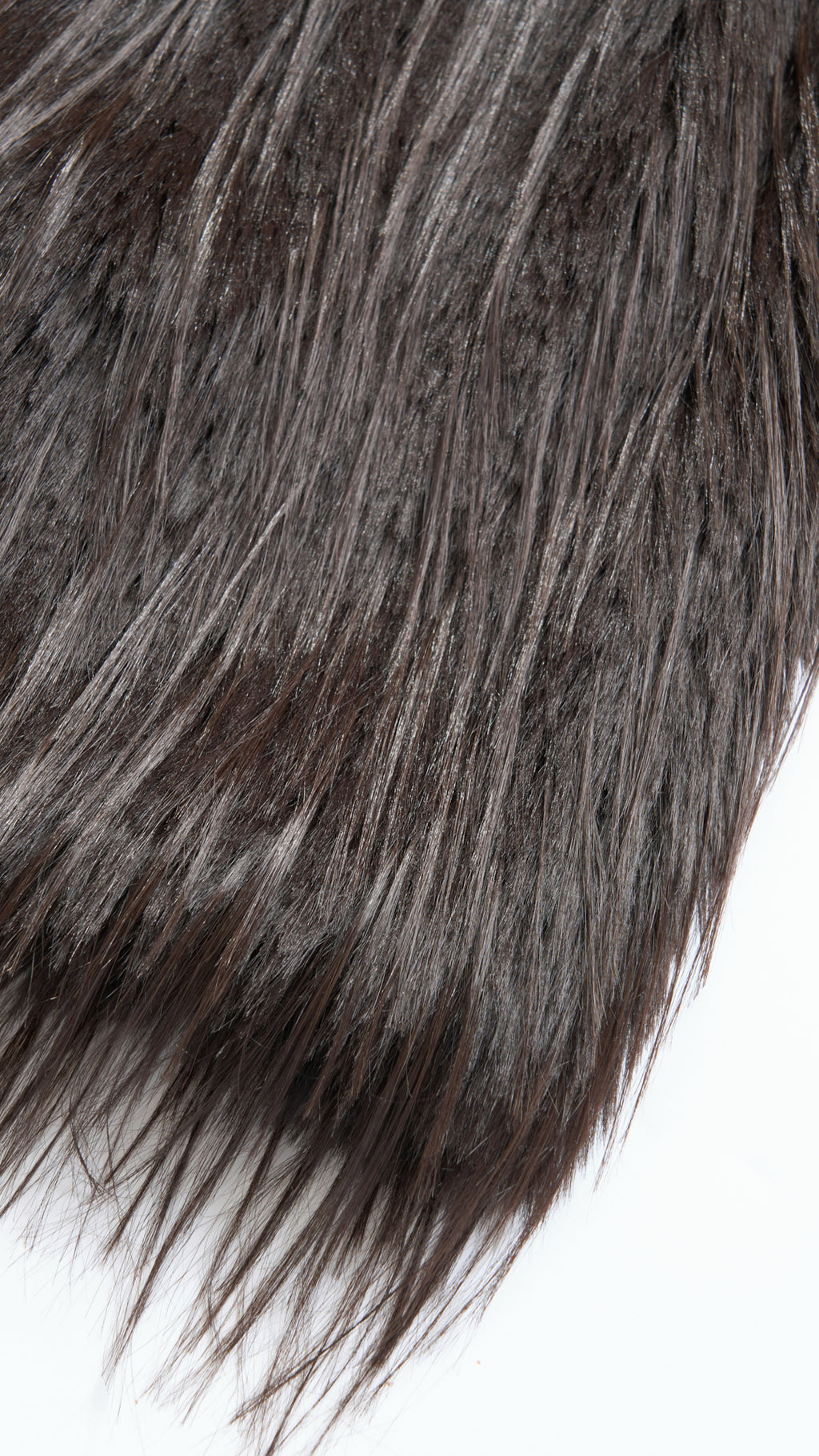 Cappotto corto in pelliccia sintetica a frange con cintura