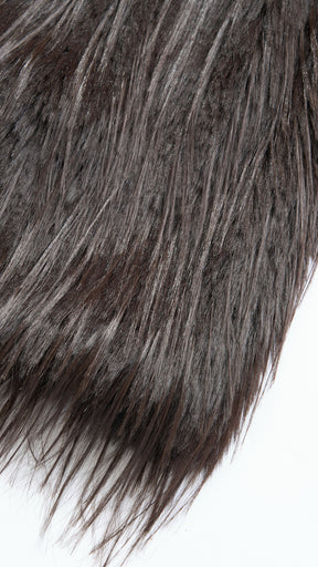 Cappotto corto in pelliccia sintetica a frange con cintura