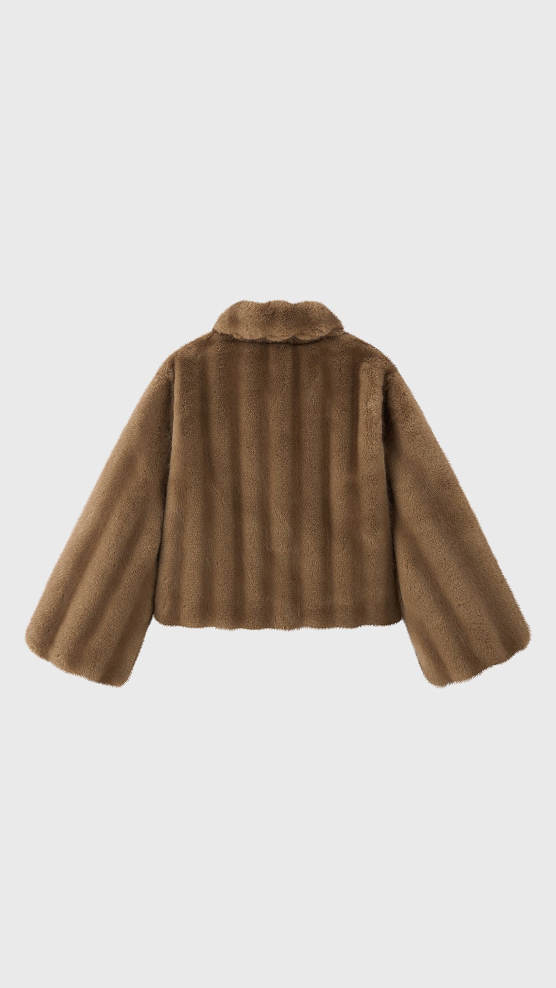 Giacca cropped in pelliccia sintetica con collo e zip frontale