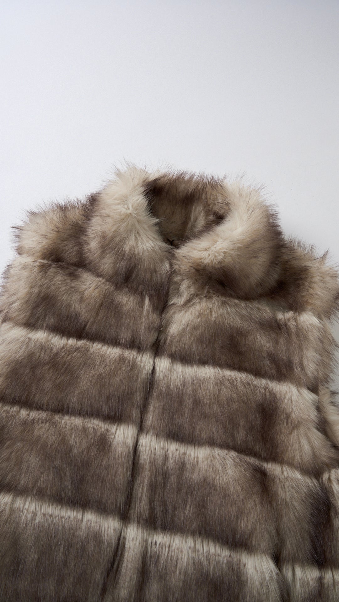 Gilet Senza Maniche Donna in Pelliccia Sintetica, Modello Collo Alto Elegante, Gilet Corto Invernale Casual per Abbinamenti Outfit