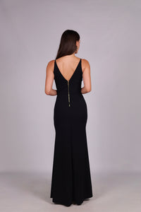 Abito “Loreta” – Eleganza drappeggiata con spacco frontale