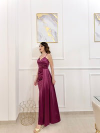 Abito lungo satinato drappeggiato Emma