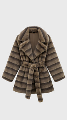 Cappotto medio donna in pelliccia sintetica, ampio collo a rever con cintura regolabile