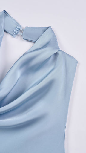 Abito lungo elegante senza maniche con scollo a collo drappeggiato e dettaglio a fibbia, in tessuto fluido, per cerimonie e occasioni speciali