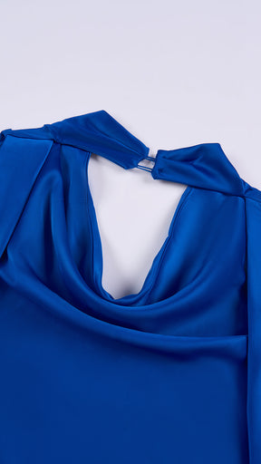 Abito lungo elegante senza maniche con scollo a collo drappeggiato e dettaglio a fibbia, in tessuto fluido, per cerimonie e occasioni speciali