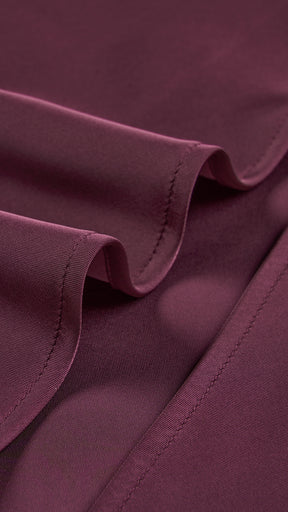 Abito lungo elegante senza maniche con scollo a collo drappeggiato e dettaglio a fibbia, in tessuto fluido, per cerimonie e occasioni speciali