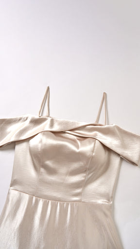 Vestito Lungo Satin Donna con Colletto Alto e Spalle Scoperte, Abito Elegante Cerimonia Busto Arricciato e Gonna Svasata