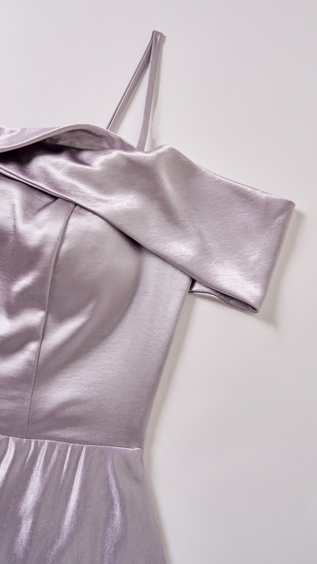 Vestito Lungo Satin Donna con Colletto Alto e Spalle Scoperte, Abito Elegante Cerimonia Busto Arricciato e Gonna Svasata