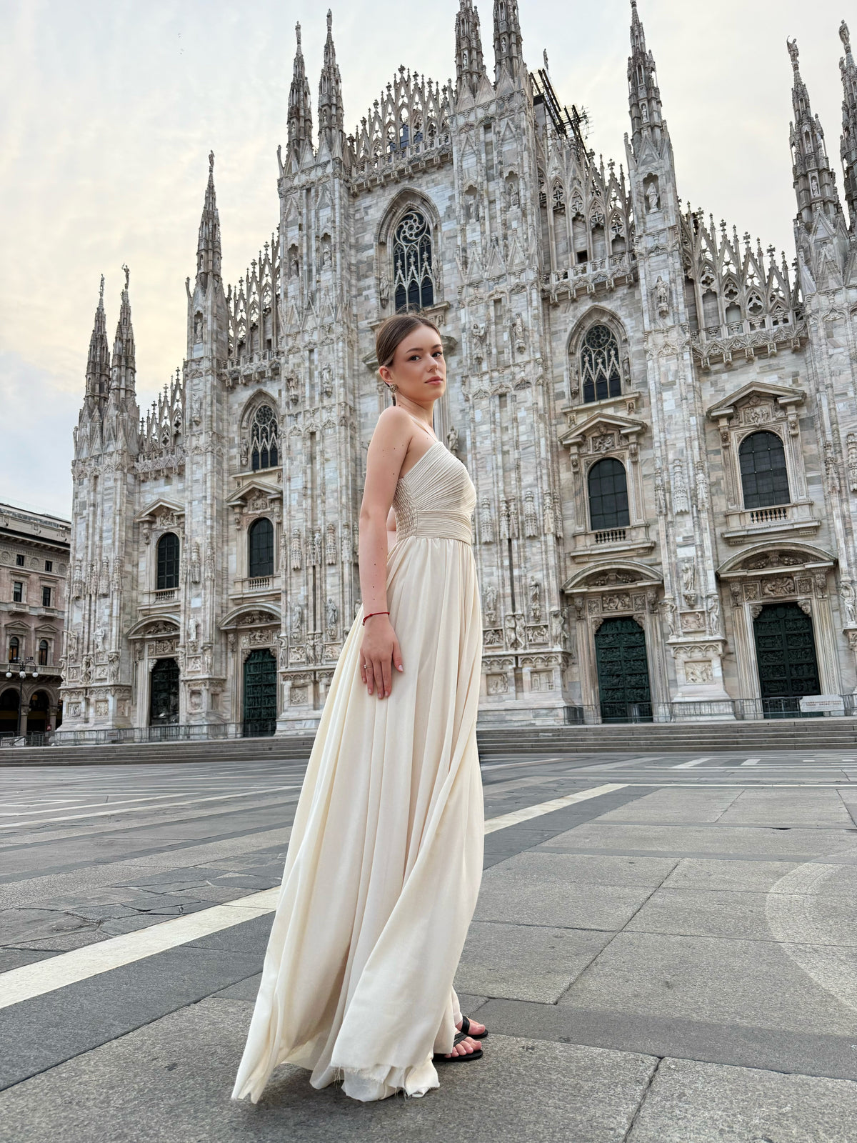 Long asymmetrical tulle dress Luna