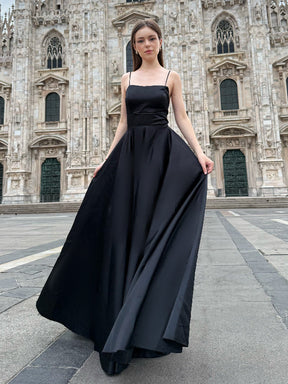 Elegant Long Satin Dress with Thin Straps – “Estella”