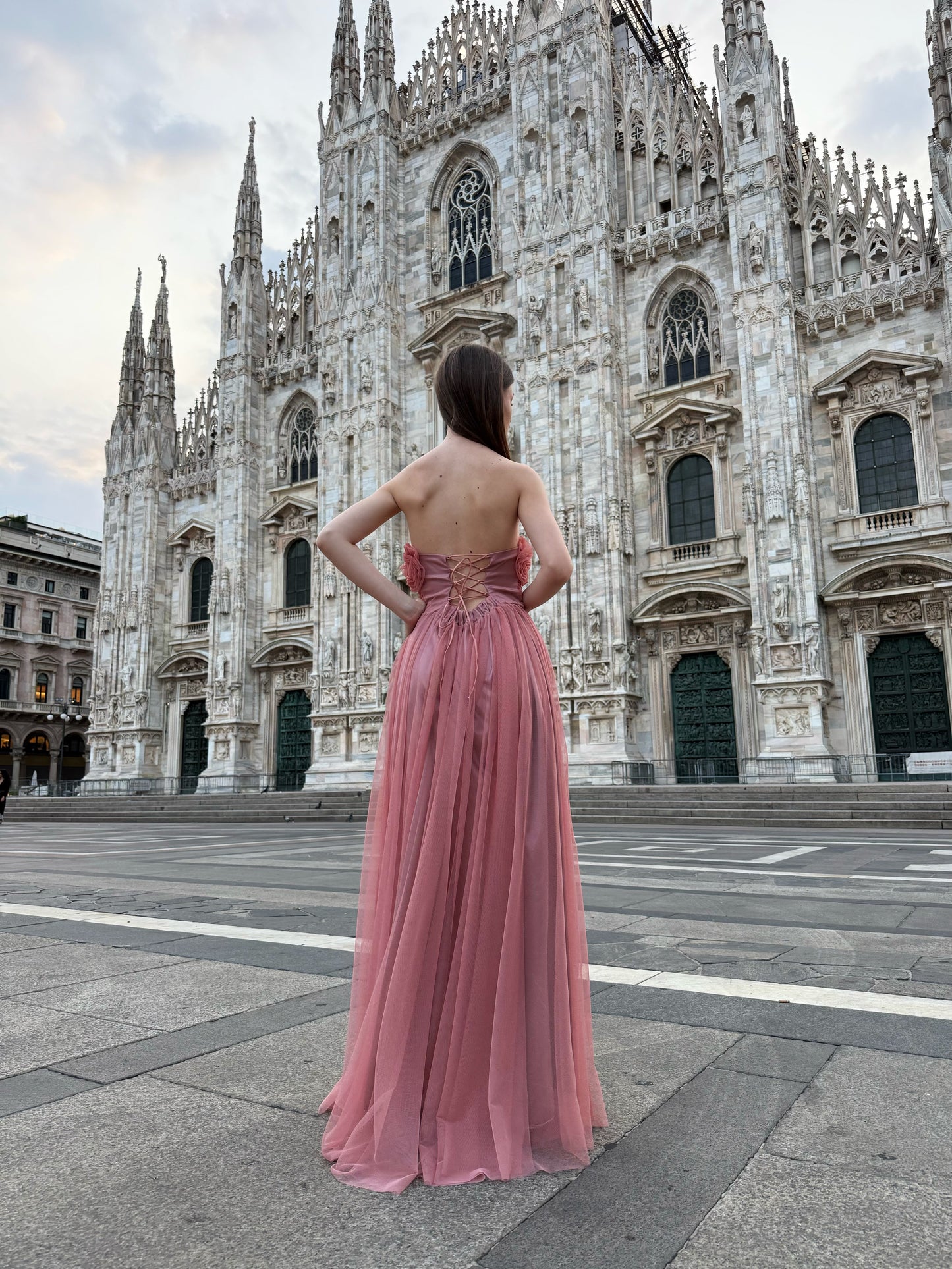 Abito lungo in tulle senza spalline Vittoria