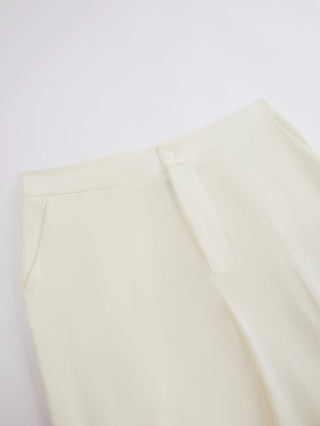 Set Blazer e Pantaloni Donna - Design con Pieghe Frontali per Stile Professionale