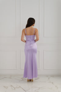  Abito elegante lilla, taglio aderente 