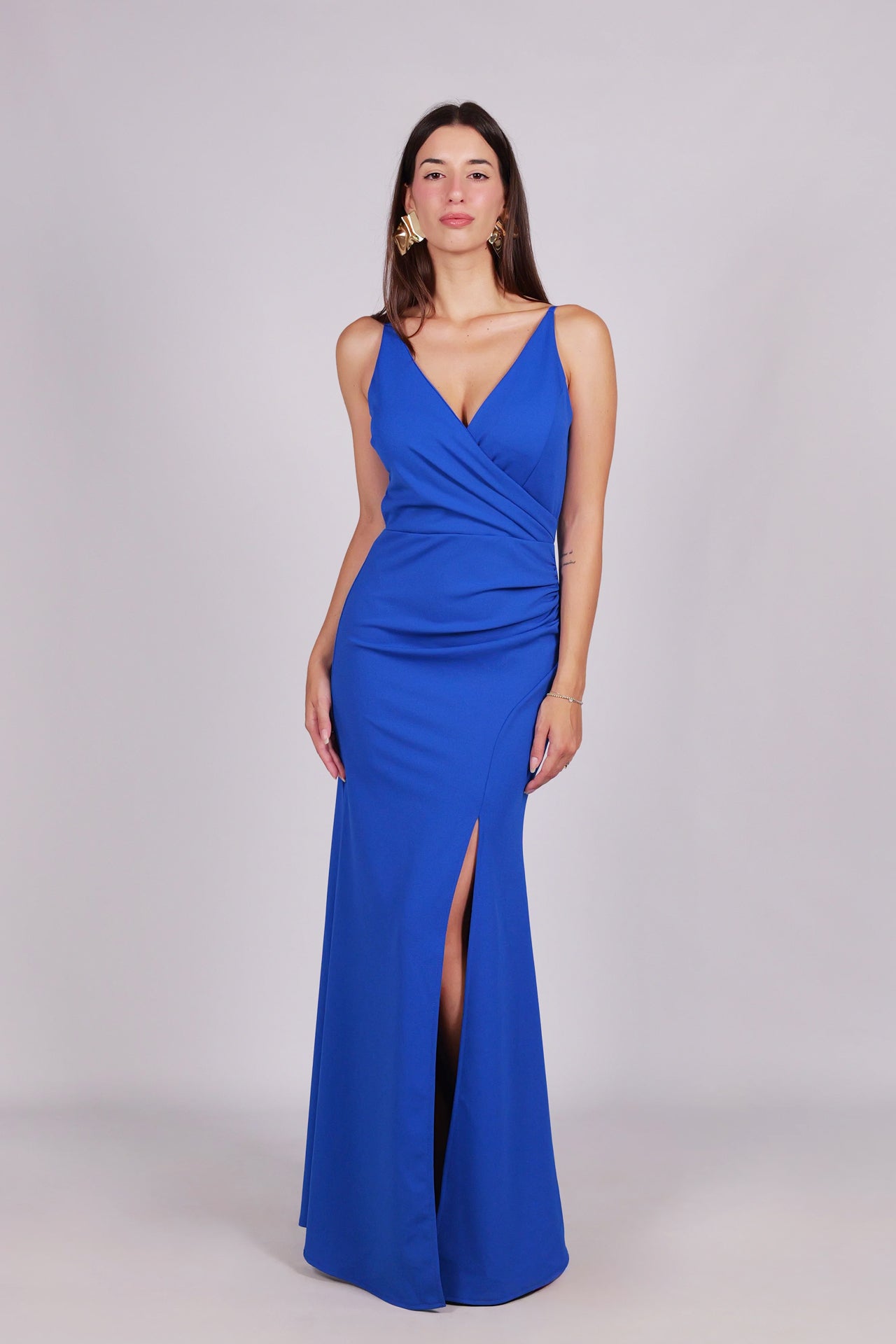 Abito “Loreta” – Eleganza drappeggiata con spacco frontale -1