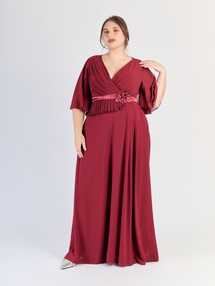 Abito da cerimonia Bordo, dettagli decorativi al busto