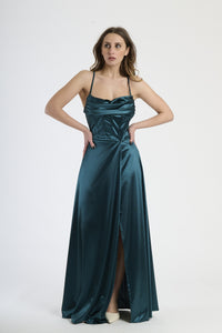 Abito da evento verde.S, ideale per un look fresco ed elegante.