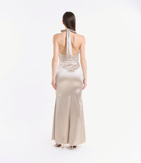 Abito formale beige in raso, ideale per cerimonie e eventi