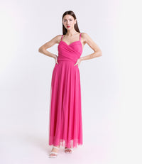 Abito fuxia in tulle, spalline sottili, colore vivace