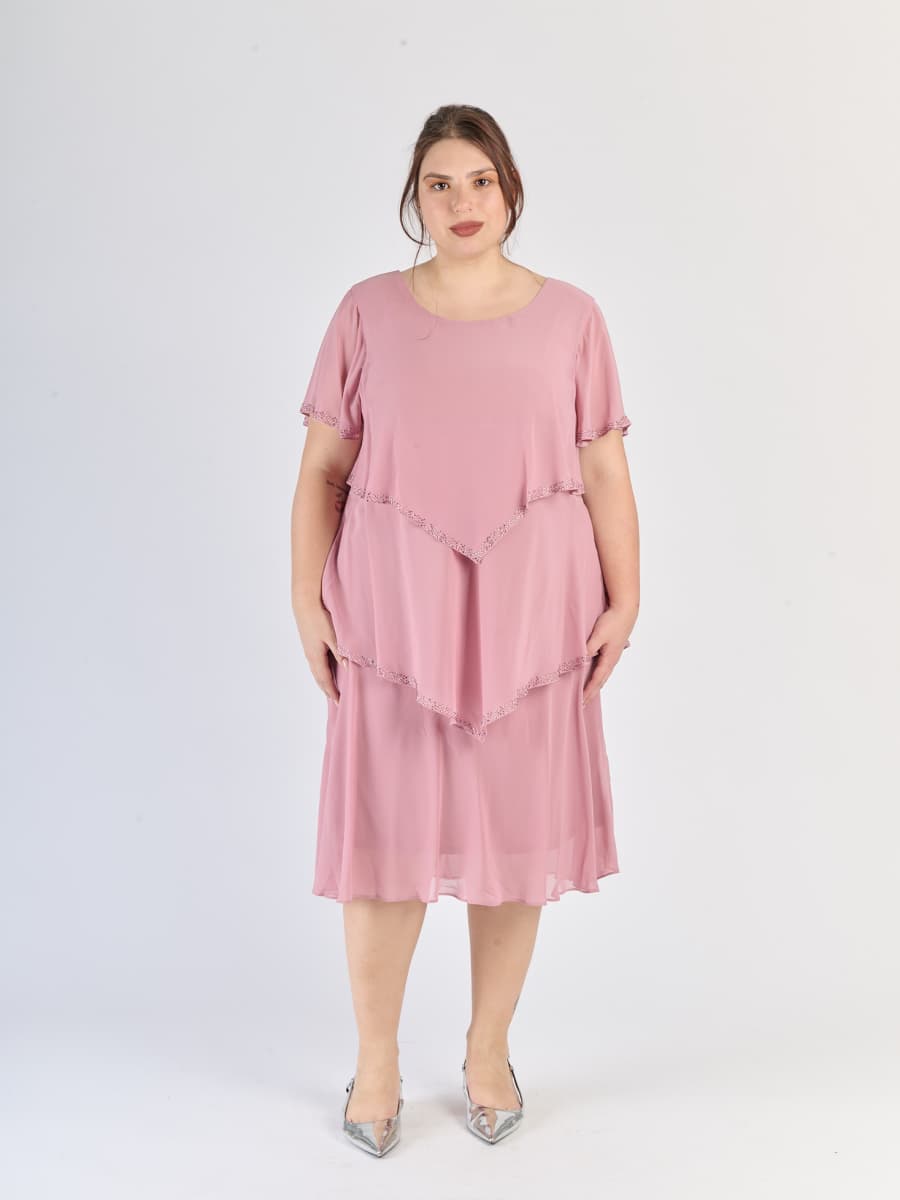 Abito midi rosa antico, design a livelli e maniche scollate, perfetto per eventi affascinanti