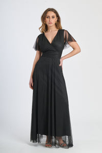 Abito nero in tulle, scollo a V, maniche chiffon, stile iconico