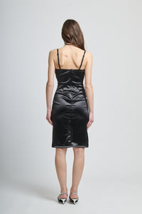 Abito nero sexy, spalline sottili, taglio slittato, per occasioni formali