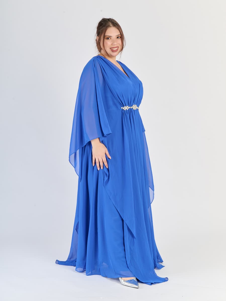 Abito plus size Bluette, gonna ampia, scollatura accattivante