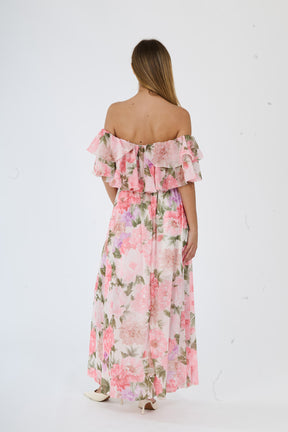 Abito rosa in tessuto leggero con stampa floreale, spalline a bardot e ruches, per uno stile fresco e femminile