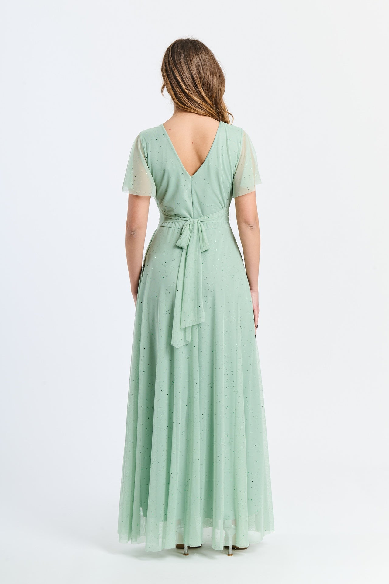 Abito salvia con fascia in vita, ideale per eventi all’aperto