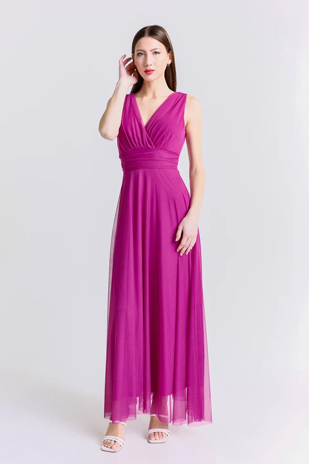 Abito da damigella in tulle con scollo a V Flavia
