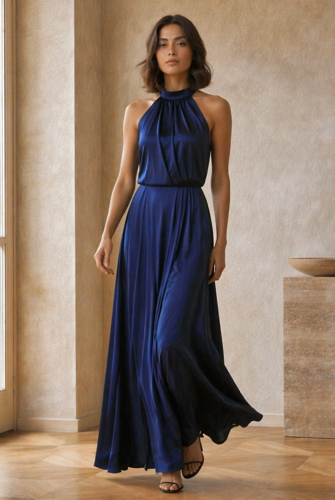 Abito lungo elegante con scollo a collo alto, senza maniche, in raso fluido, per cerimonie e occasioni speciali（副本）