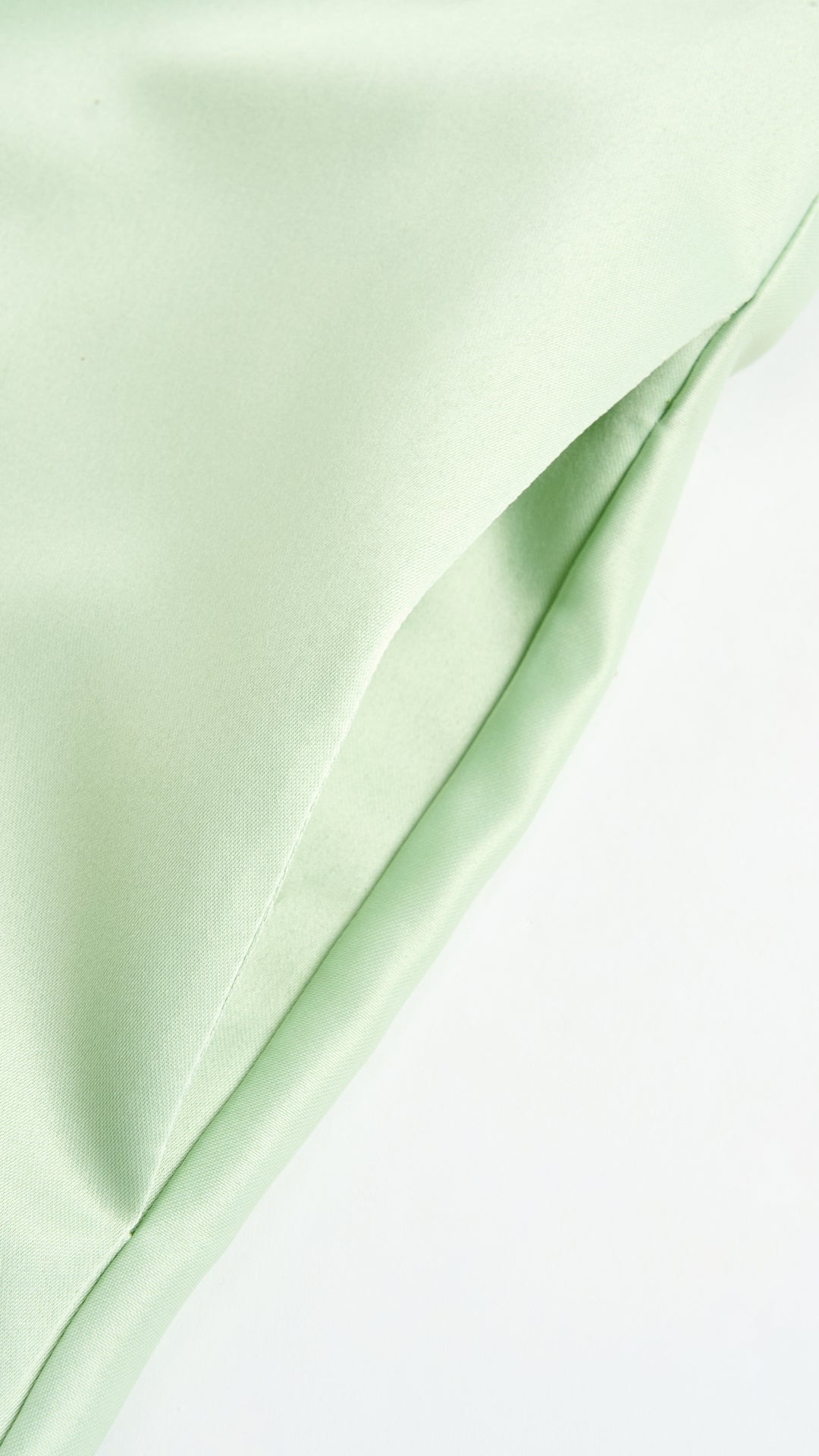 Elegant Long Satin Dress with Thin Straps – “Estella”