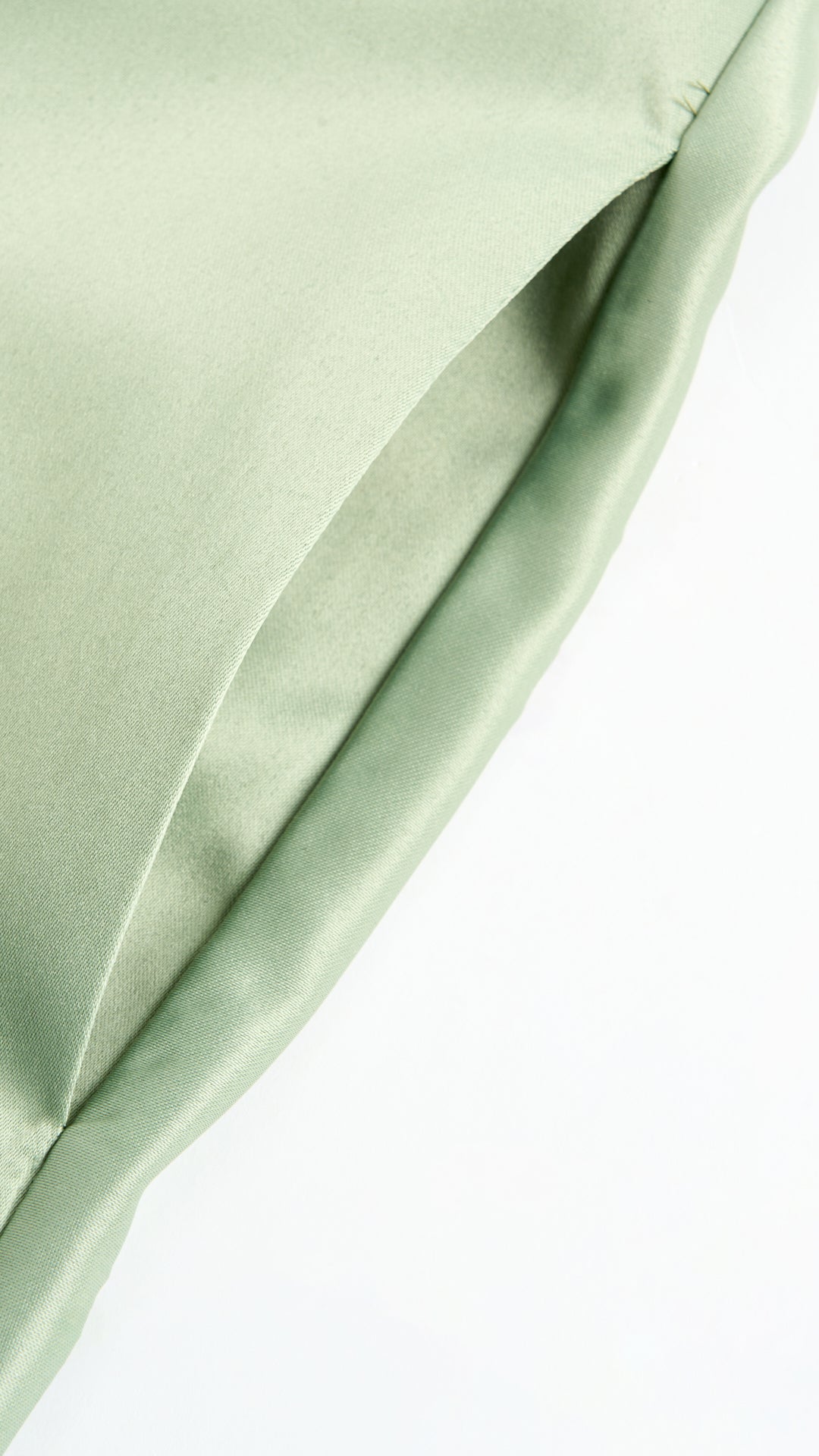 Elegant Long Satin Dress with Thin Straps – “Estella”
