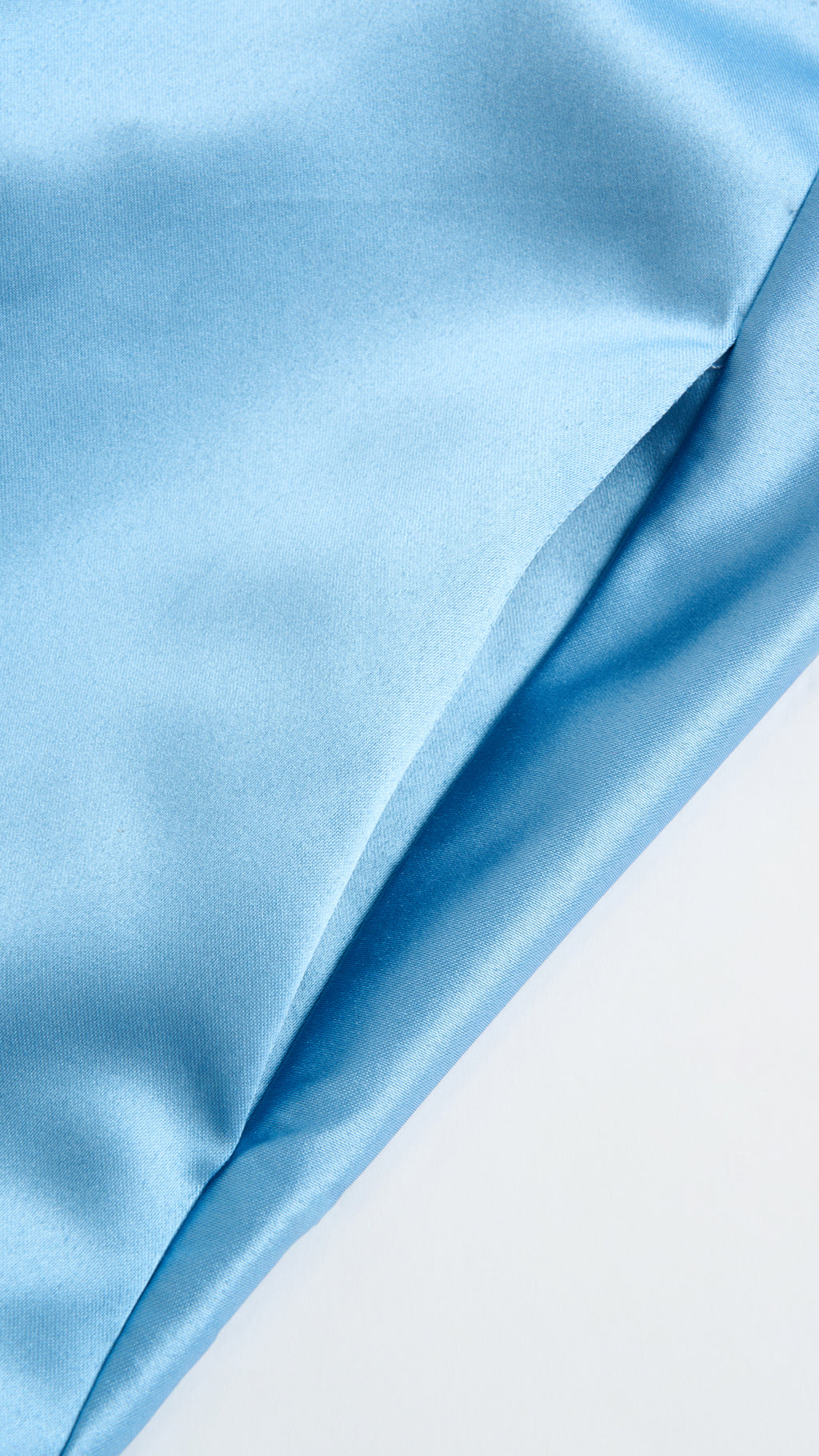 Elegant Long Satin Dress with Thin Straps – “Estella”