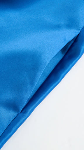 Elegant Long Satin Dress with Thin Straps – “Estella”