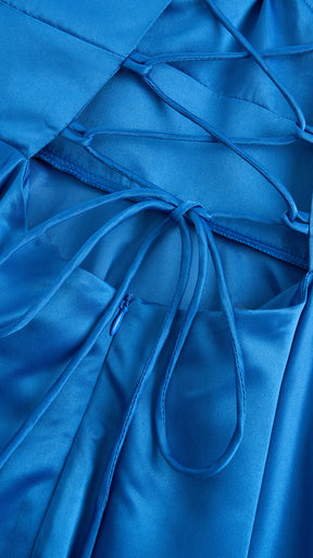 Elegant Long Satin Dress with Thin Straps – “Estella”