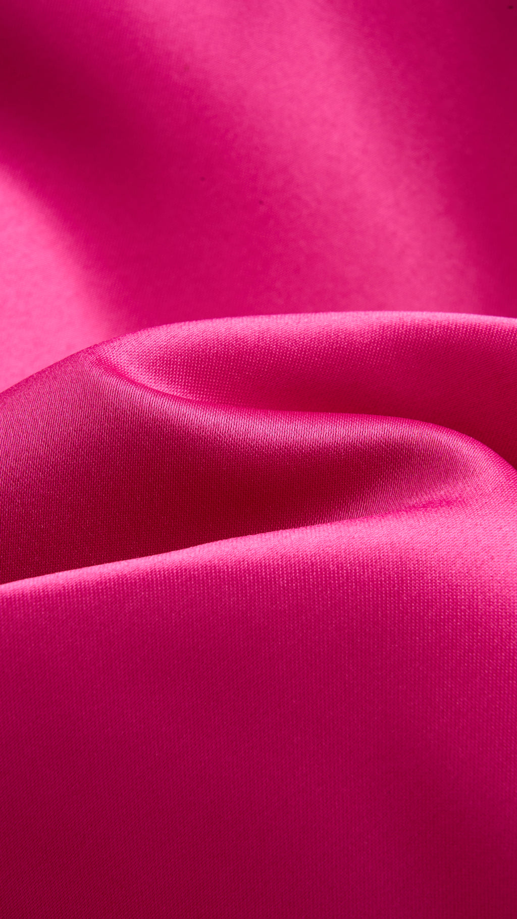 Elegant Long Satin Dress with Thin Straps – “Estella”