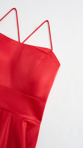 Elegant Long Satin Dress with Thin Straps – “Estella”