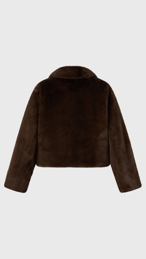 Giacca cropped in pelliccia sintetica con colletto a revers