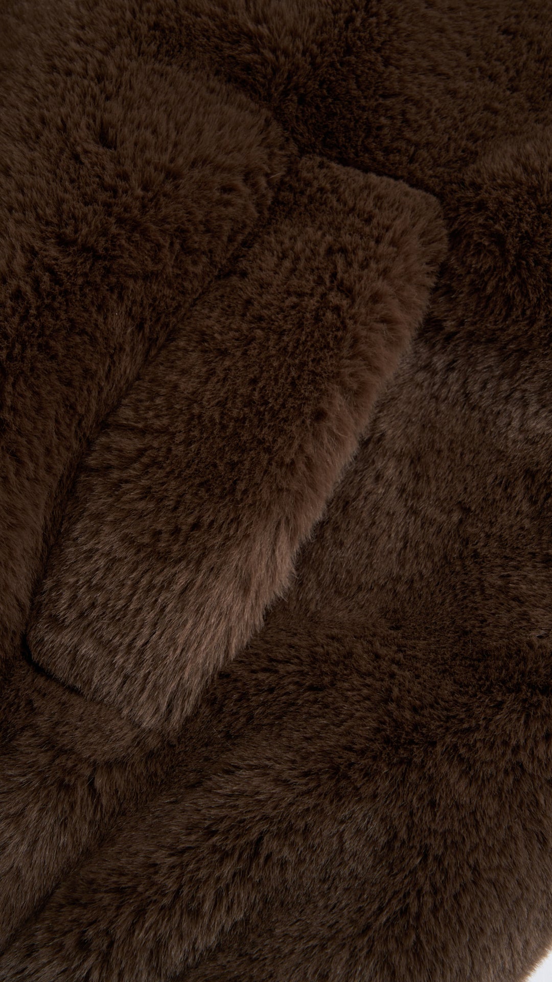 Giacca con cappuccio in peluche sintetica con zip e coulisse