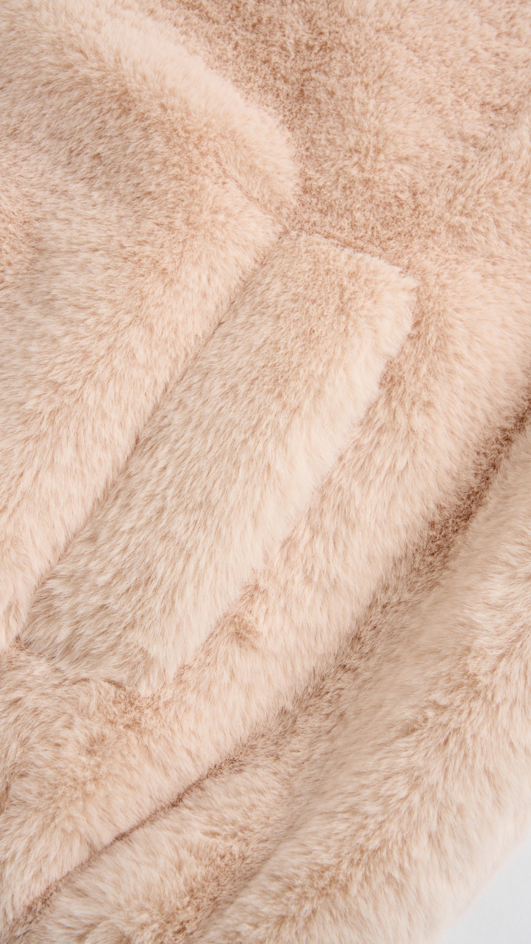 Giacca con cappuccio in peluche sintetica con zip e coulisse