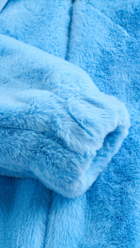 Giacca con cappuccio in peluche sintetica con zip e coulisse