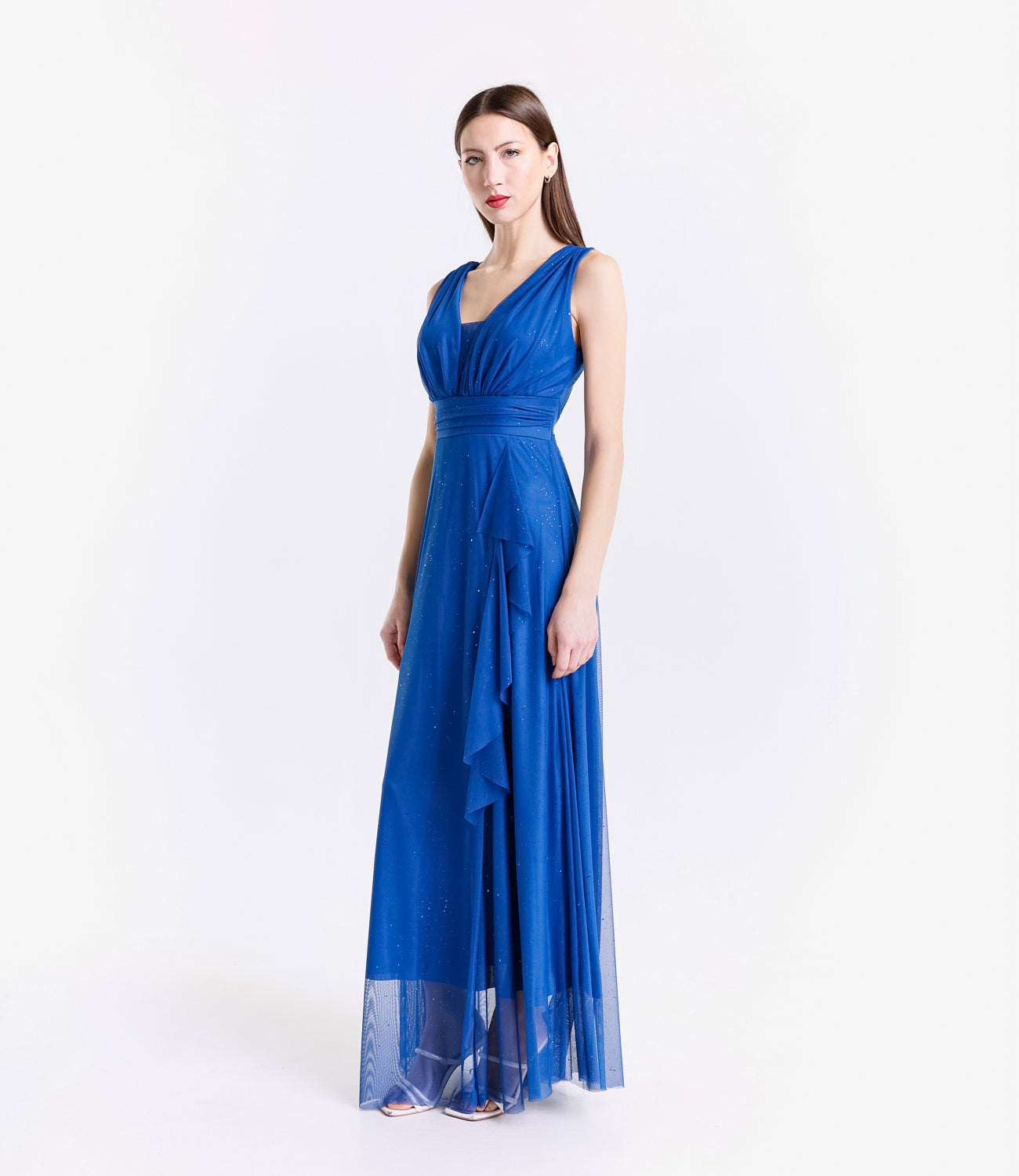Lungo vestito bluette, perfetto per feste di nozze
