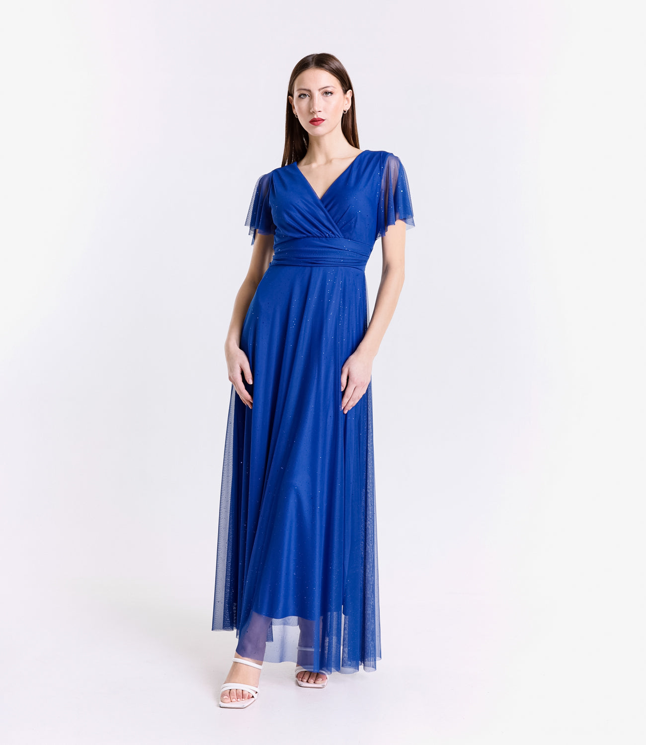 Lungo vestito bluette in tulle, design a V elegante