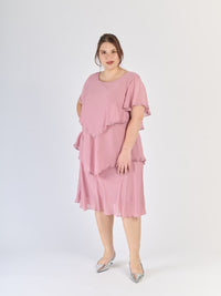 Maggiore abito rosa antico, chiffon leggero, tre livelli e colore rassicurante