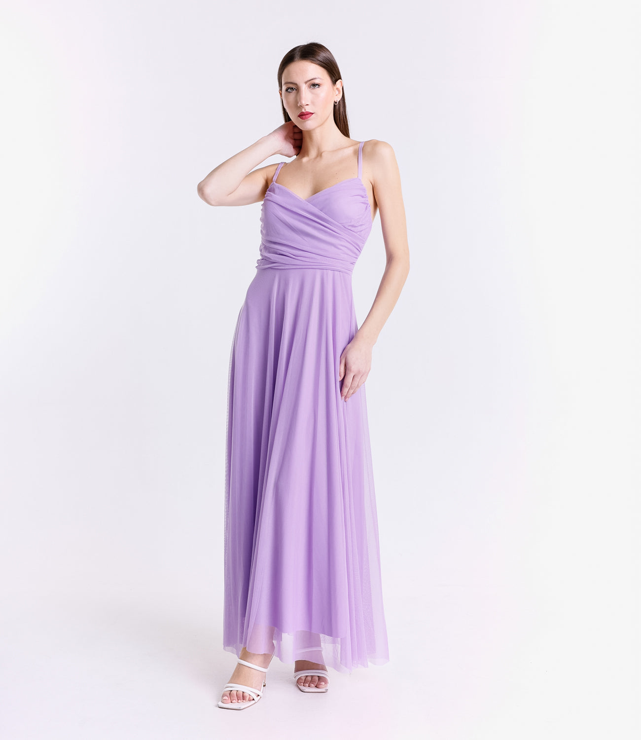 Vestito lilla in tulle, spalline sottili, colore delicato