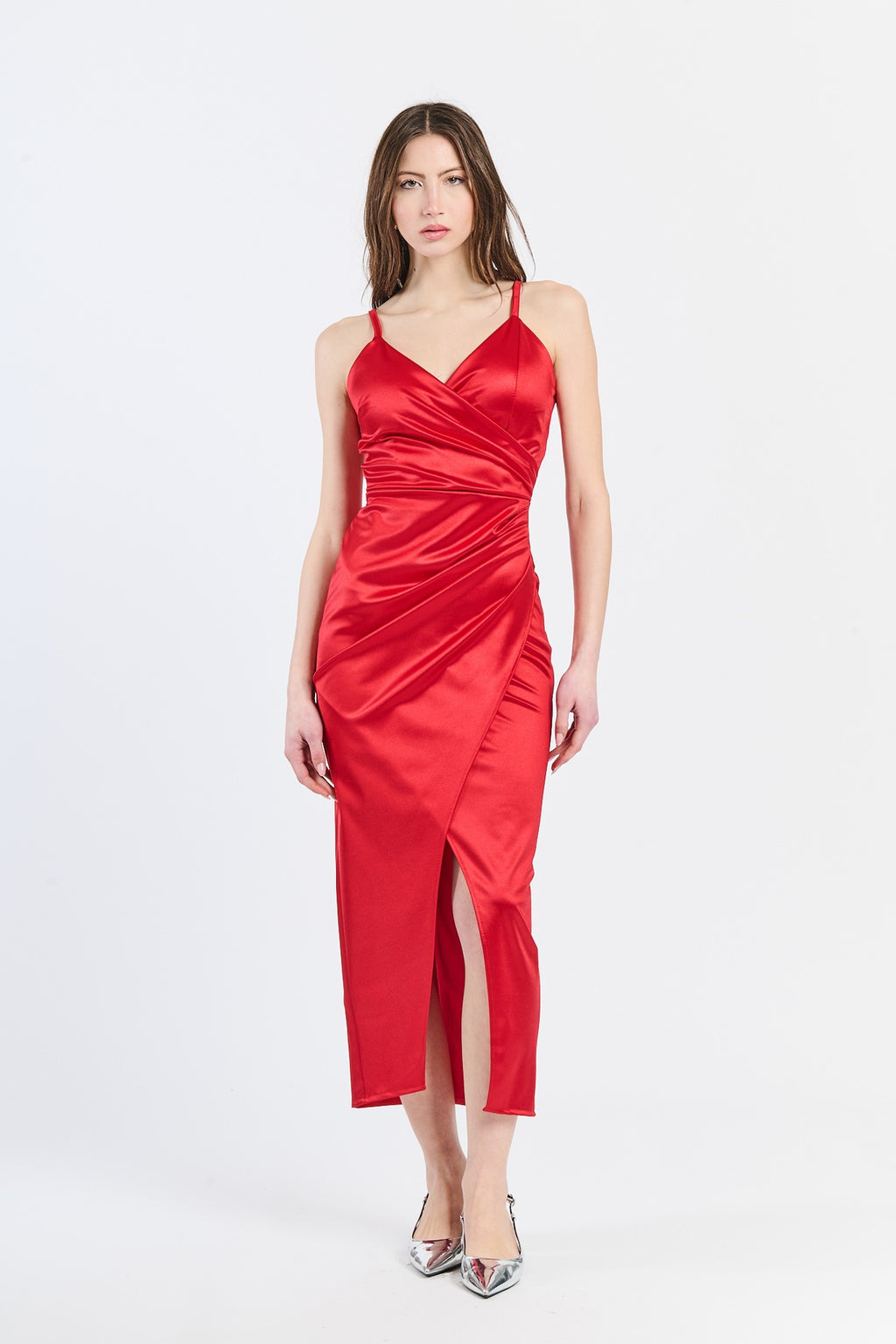 Vestito rosso sexy, decolleté profondo