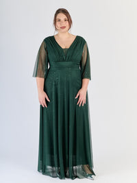 Vestito verde.S fluido in tulle, fascia sulla vita e maniche semi - trasparenti, energiaverde pura