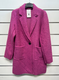 Cappotto Giacca Nolina – Taglio dritto e tasche frontali