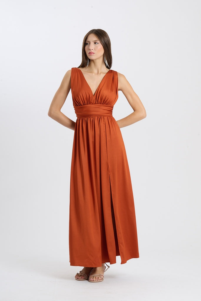 Rochie lungă din satin cu decolteu în V – modelul „Aria”